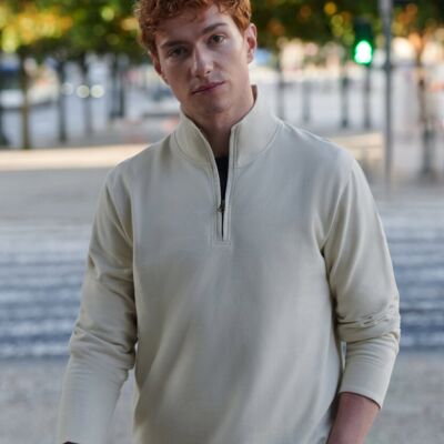 Premium piqué 1/4-zip top Thumbnail